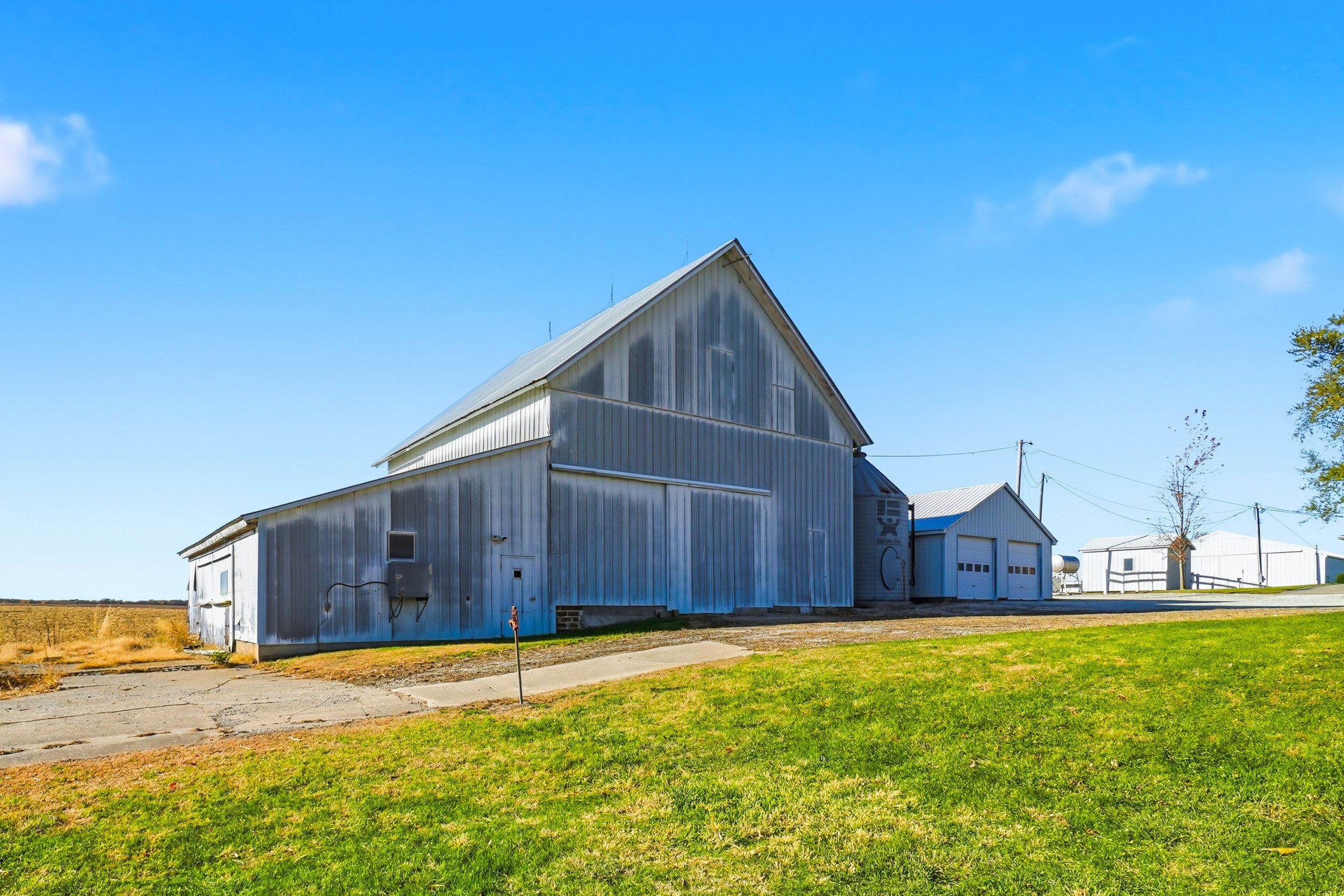 Listing Photo: 35_25871 200th ave-035